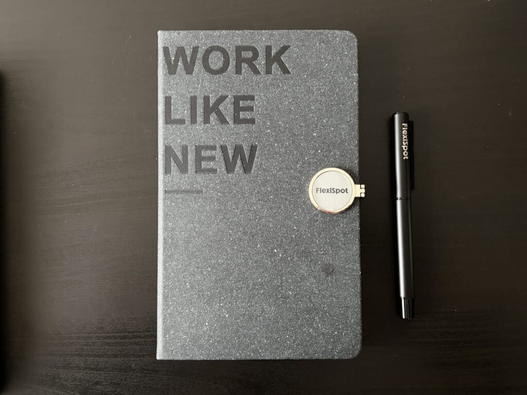 FlexiSpot ノートブックのデザイン